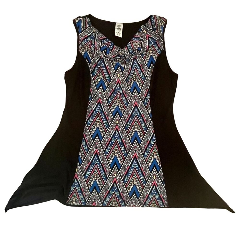 One Fashion Womens Sleeveless Asymmetrical Hem Top Size L w/ Tribal Print